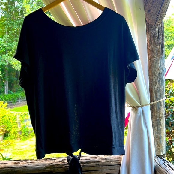 Hayden Tops - HAYDEN NWT BLACK SHORT SLEEVE RIBBED MATERIAL TOP SIZE 1XL